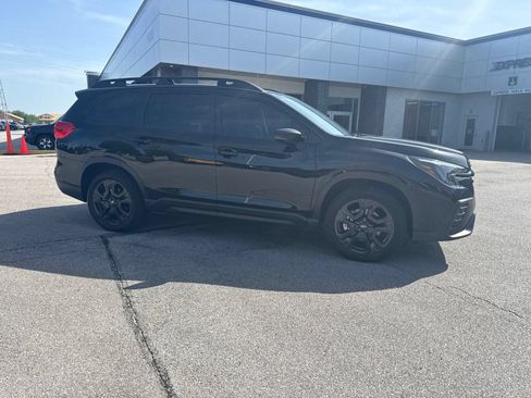 Certified 2025 Subaru Ascent Onyx Edition AWD/4WD image 11