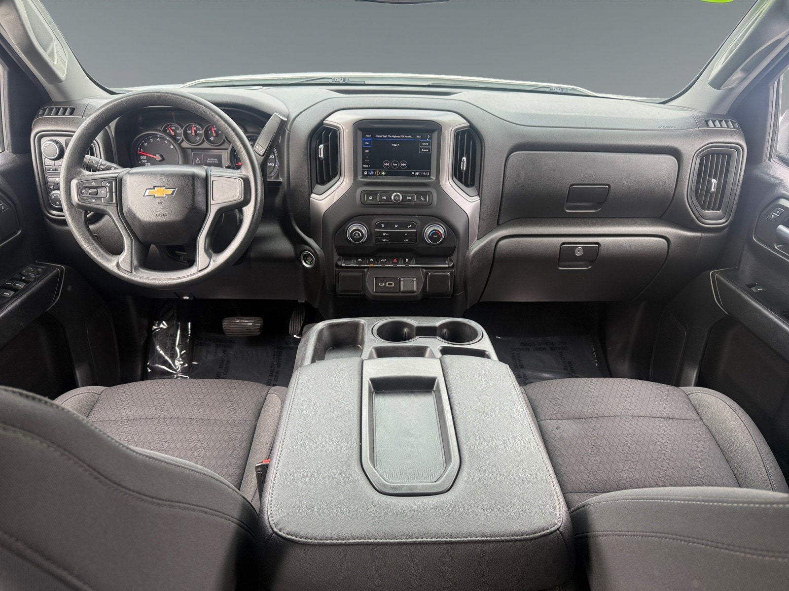 Used 2022 Chevrolet Silverado 1500 Custom w/ LPO, Dark Essentials Package AWD/4WD image 10
