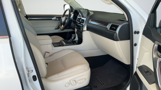 Used 2023 Lexus GX 460 Premium w/ Premium Package AWD/4WD image 24