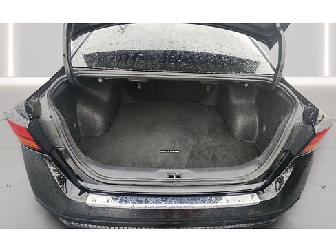 Used 2023 Nissan Altima 2.5 SR w/ SR Premium Package FWD image 17
