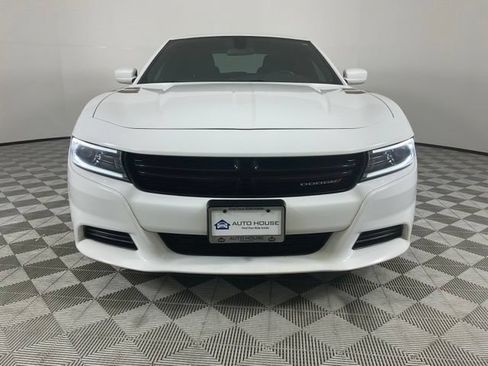 Used 2022 Dodge Charger SXT RWD image 14
