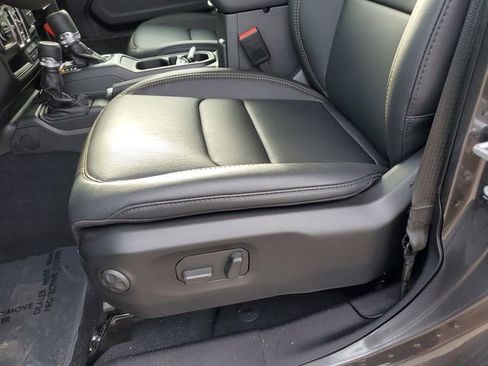 New 2026 Jeep Gladiator Sport image 21