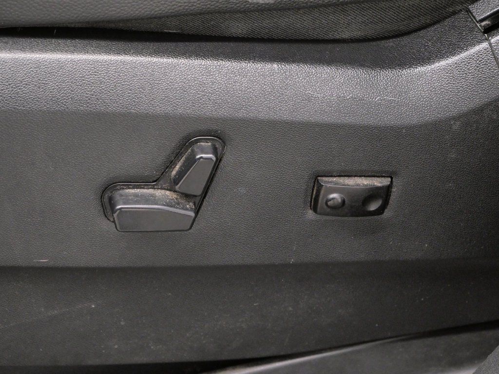 Used 2019 Dodge Grand Caravan GT FWD image 15