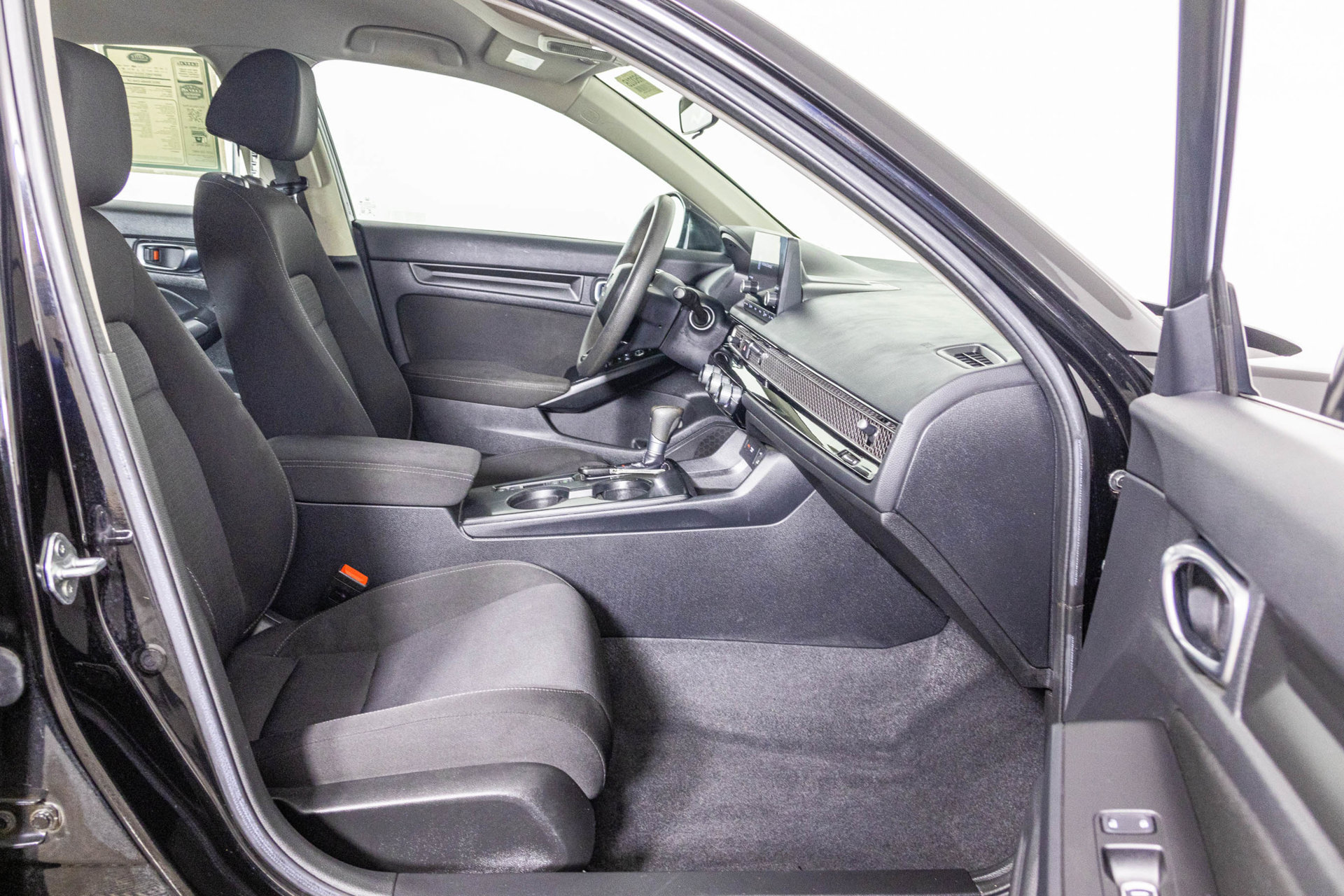 Used 2022 Honda Civic LX image 42