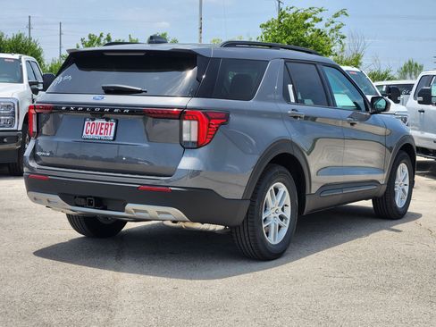 New 2026 Ford Explorer Active w/ Active Comfort Package RWD image 4