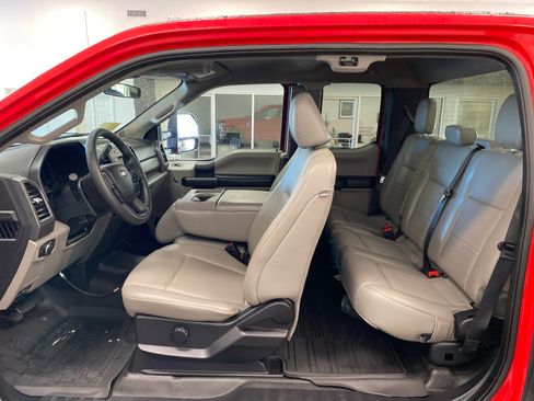 Certified 2021 Ford F250 XL w/ STX Appearance Package image 11