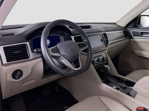 Used 2021 Volkswagen Atlas SEL image 11