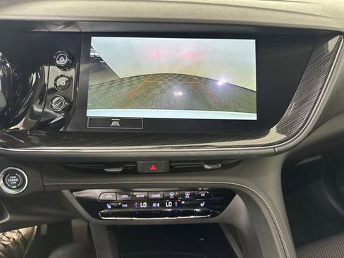 Used 2022 Buick Envision Preferred image 22