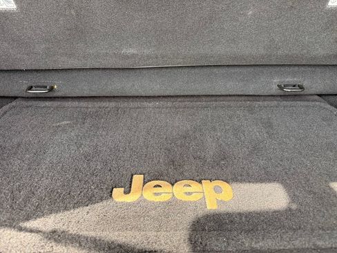 Used 2016 Jeep Wrangler Sport AWD/4WD image 25