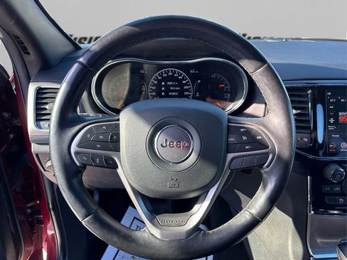 Used 2020 Jeep Grand Cherokee Laredo w/ Quick Order Package 2BN North image 24