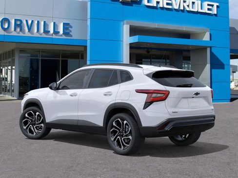 New 2026 Chevrolet Trax RS w/ Driver Confidence Package image 3