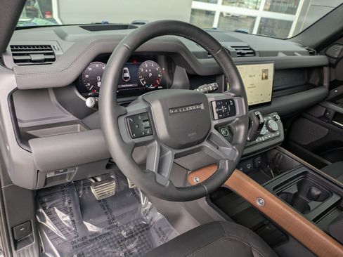 Certified 2023 Land Rover Defender 110 X image 14