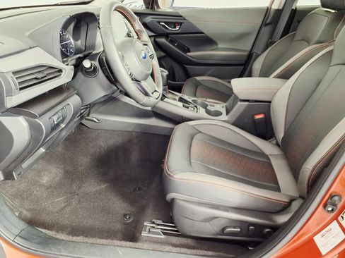 Certified 2025 Subaru Crosstrek 2.5i Limited w/ Crosstrek Mirror Package AWD/4WD image 13