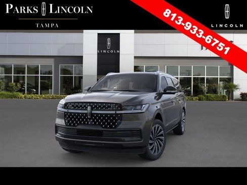 New 2026 Lincoln Navigator L Black Label AWD/4WD image 2