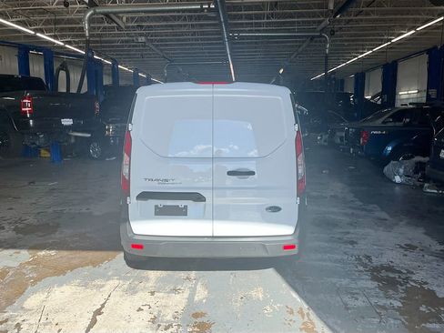 Used 2023 Ford Transit Connect XL FWD image 6