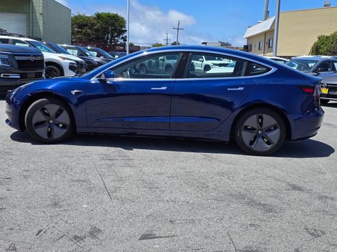 Used 2018 Tesla Model 3 Long Range RWD image 18