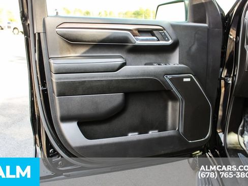 Used 2024 Chevrolet Silverado 1500 RST AWD/4WD image 35