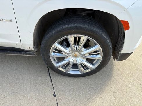Used 2023 Chevrolet Tahoe High Country AWD/4WD image 40