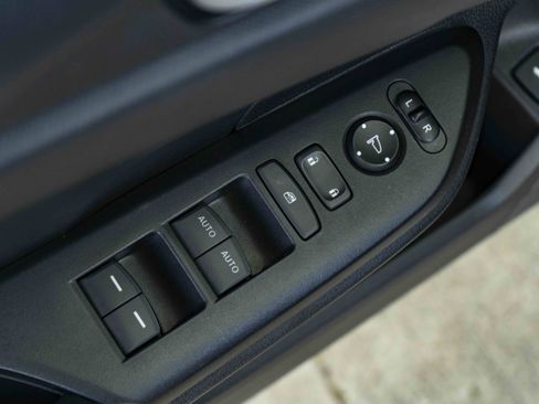 Used 2020 Honda Civic Sport image 35