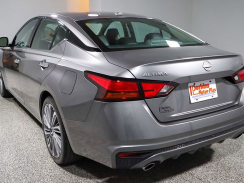 Used 2023 Nissan Altima 2.5 SL image 9