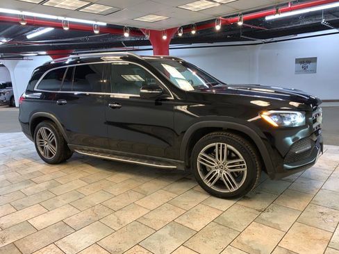 Used 2022 Mercedes-Benz GLS 450 4MATIC image 8