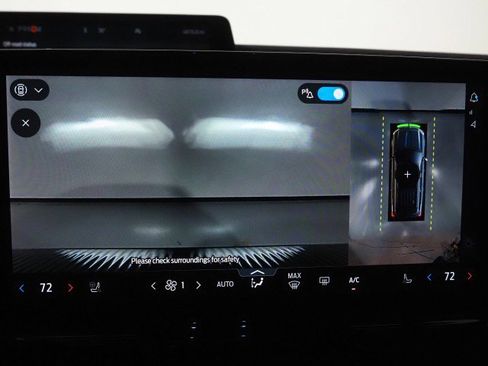 Used 2025 Ford Expedition Tremor image 42