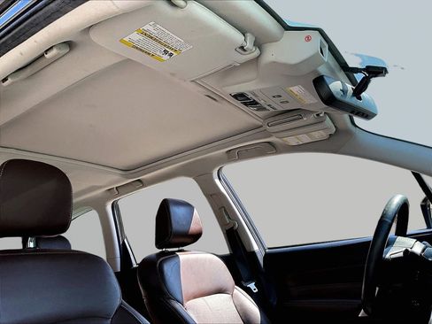 Used 2018 Subaru Forester 2.5i Touring image 18