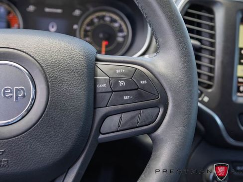 Used 2022 Jeep Cherokee Trailhawk w/ Sun, Sound & Nav Group AWD/4WD image 27