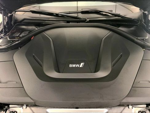 Certified 2024 BMW i4 xDrive40i w/ M Sport Package AWD/4WD image 9