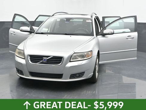 Used 2008 Volvo V50 2.4i image 48