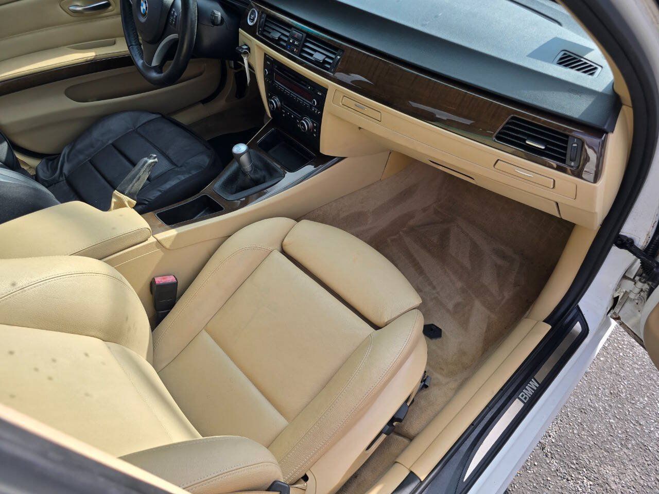 Used 2011 BMW 328i Sedan RWD image 29