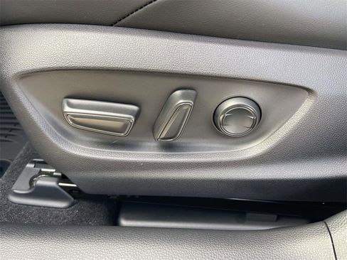 Used 2025 Toyota Corolla XSE image 13