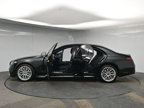 Used 2023 Mercedes-Benz S 500 4MATIC w/ AMG Line image 78