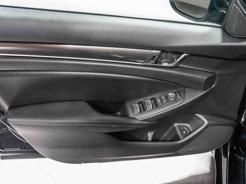 Used 2022 Honda Accord Sport image 21