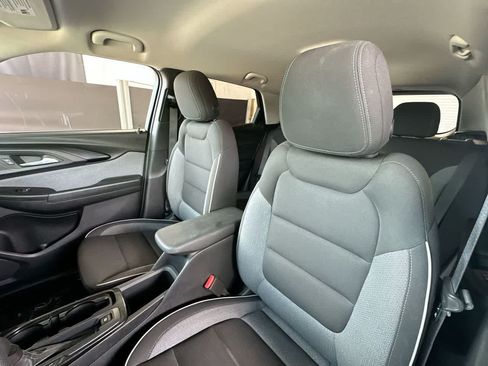 Used 2023 Chevrolet TrailBlazer LT FWD image 14