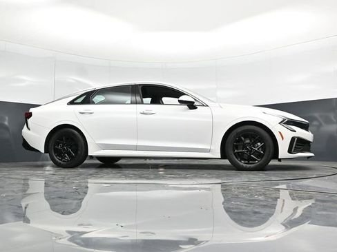 Used 2025 Kia K5 LXS image 57