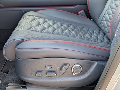 New 2026 Genesis GV80 3.5T e-SC image 15