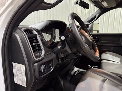 Used 2024 RAM 3500 Tradesman AWD/4WD image 11