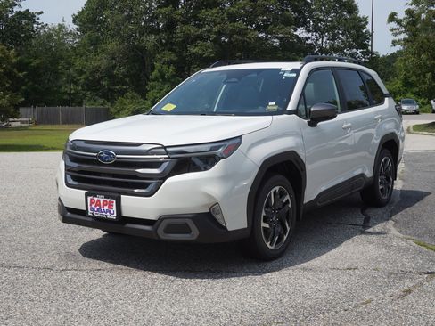 New 2026 Subaru Forester Limited AWD/4WD image 1