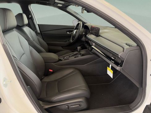 New 2026 Honda Accord Sport image 19