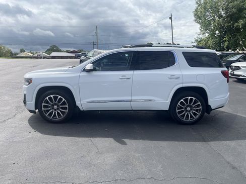 Used 2023 GMC Acadia Denali w/ Denali Ultimate Package AWD/4WD image 5