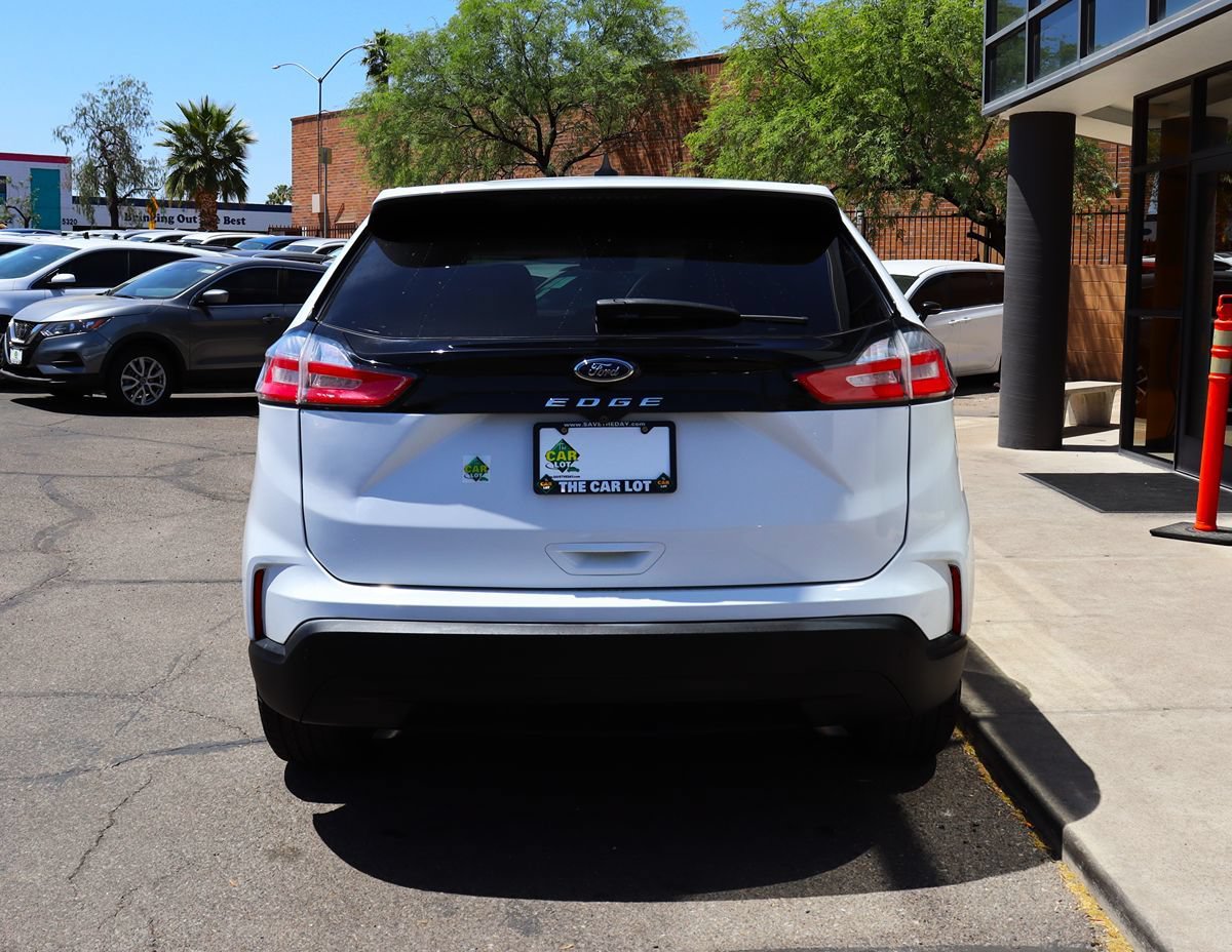 Used 2021 Ford Edge SE FWD image 11