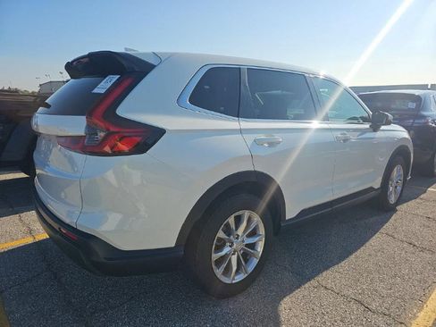 Used 2024 Honda CR-V EX image 4