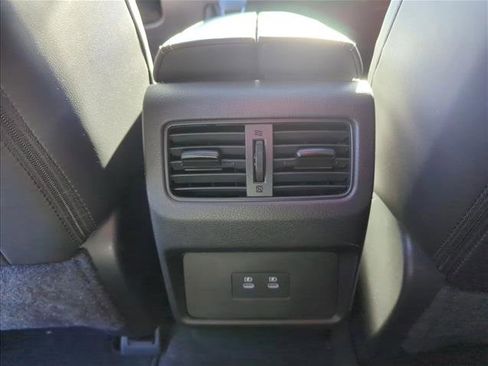 Certified 2025 Nissan Rogue SV w/ SV Premium Package image 18