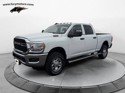 Used 2024 RAM 2500 Tradesman w/ Towing Technology Group image 7