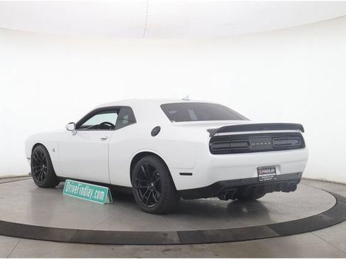 Used 2021 Dodge Challenger R/T Scat Pack w/ Shaker Package RWD image 9