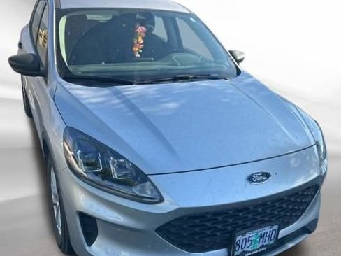 Certified 2020 Ford Escape S image 10