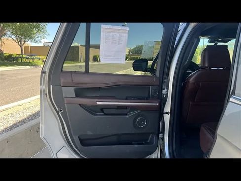 Used 2024 Ford Expedition Max Limited AWD/4WD image 15