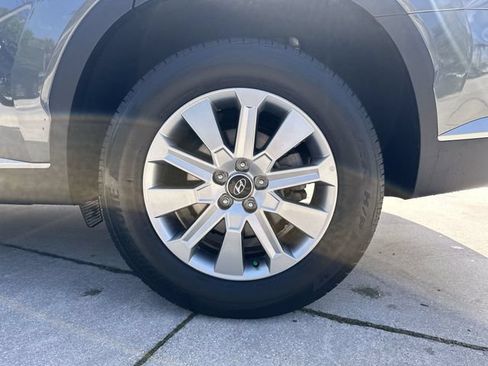 Used 2025 Hyundai Palisade SEL FWD image 11