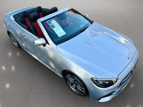 Used 2023 Mercedes-Benz E 450 4MATIC Cabriolet image 30